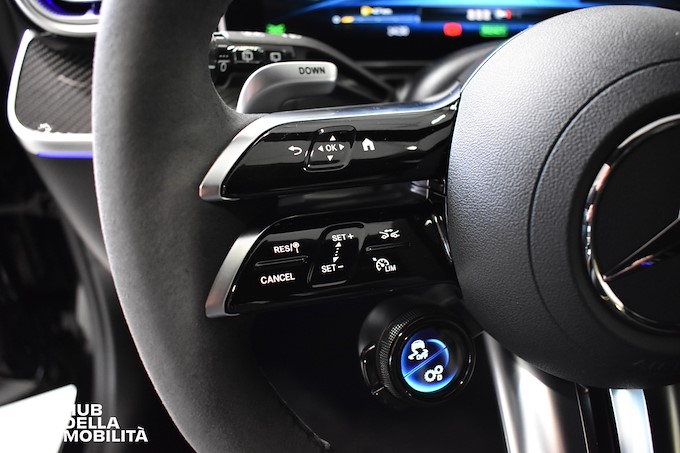 MERCEDES-BENZ C 63 S AMG e Performance Plug-in hybrid S.W. Premium